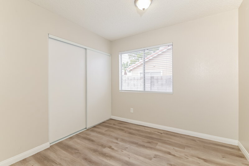 2,270/Mo, 8471 Shelly Rd Las Vegas, NV 89123 Bedroom View 2