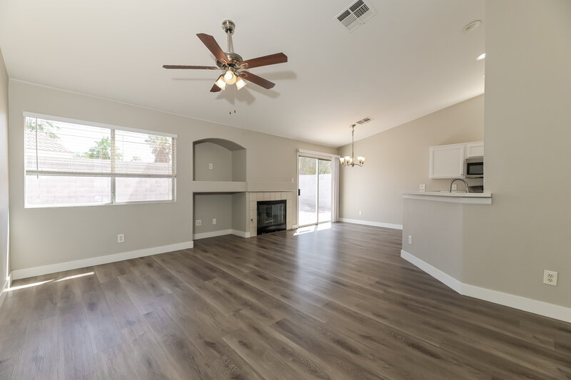 1,965/Mo, 615 King Revere Ct North Las Vegas, NV 89032 Living Room View