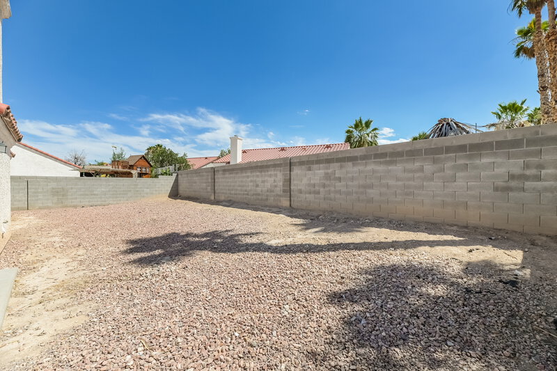 1,965/Mo, 615 King Revere Ct North Las Vegas, NV 89032 Exterior View