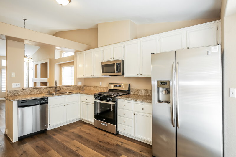 1,840/Mo, 3347 Steppe St North Las Vegas, NV 89032 Kitchen View