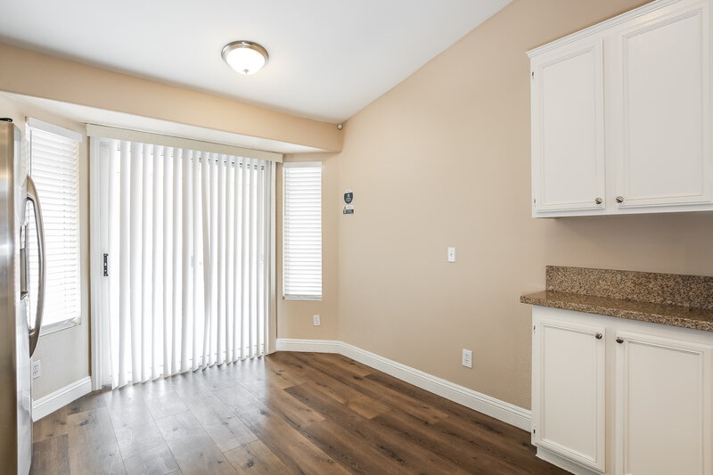 1,840/Mo, 3347 Steppe St North Las Vegas, NV 89032 Kitchen View 2