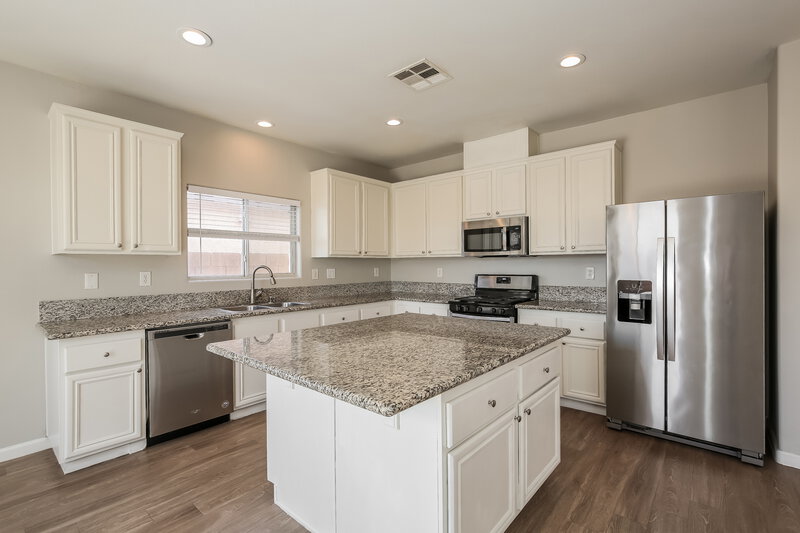 2,375/Mo, 3029 Gannon Ridge Avenue North Las Vegas, NV 89081 Kitchen View