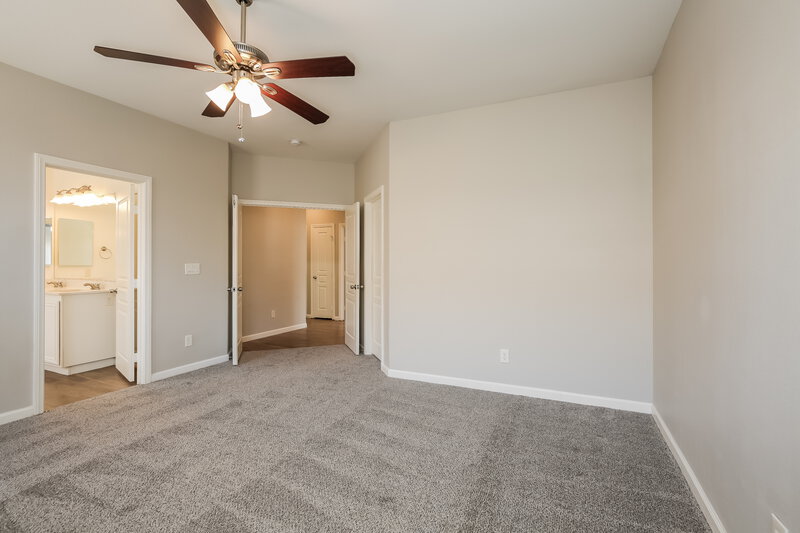 2,375/Mo, 3029 Gannon Ridge Avenue North Las Vegas, NV 89081 Main Bedroom View 2