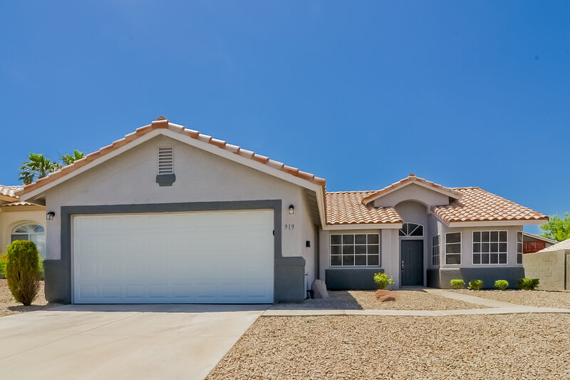 2,200/Mo, 919 Blue Arroyo Dr Henderson, NV 89015 External View