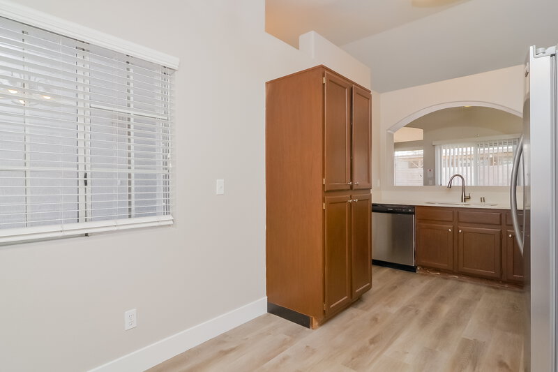 2,200/Mo, 919 Blue Arroyo Dr Henderson, NV 89015 Breakfast Nook View