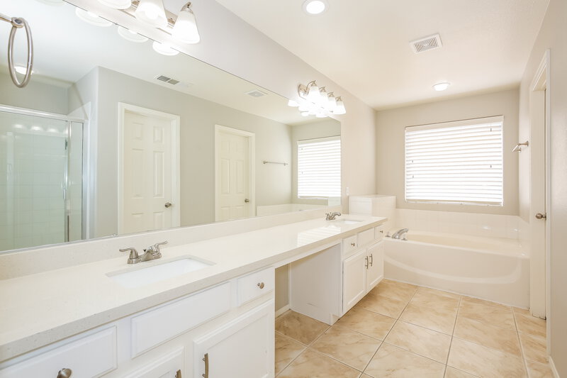 1,980/Mo, 9477 Grandview Spring Avenue Las Vegas, NV 89166 Main Bathroom View 2