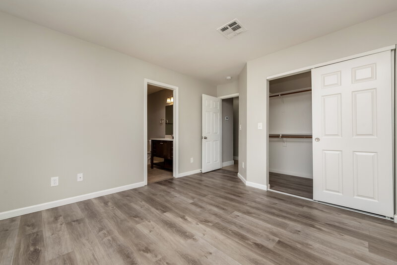 2,085/Mo, 5004 Crystal Breeze Lane North Las Vegas, NV 89031 Misc View 6