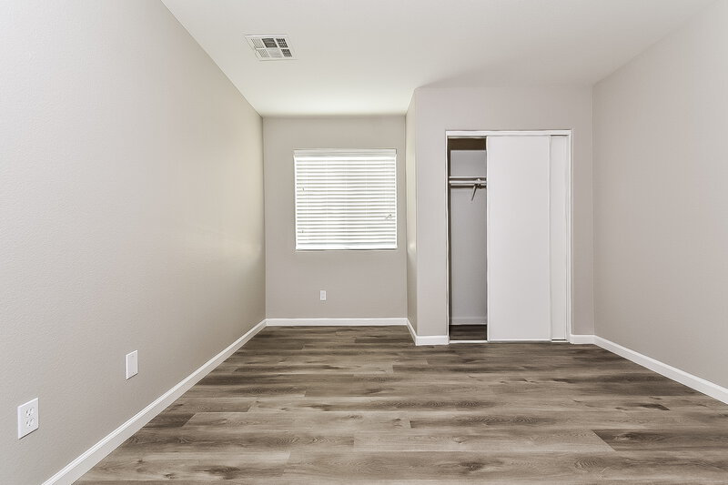 2,075/Mo, 3214 Sunrise Cove Ave North Las Vegas, NV 89031 Bedroom View 2