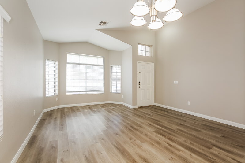 2,110/Mo, 3420 Beca Faith Drive North Las Vegas, NV 89032 Dining Room View