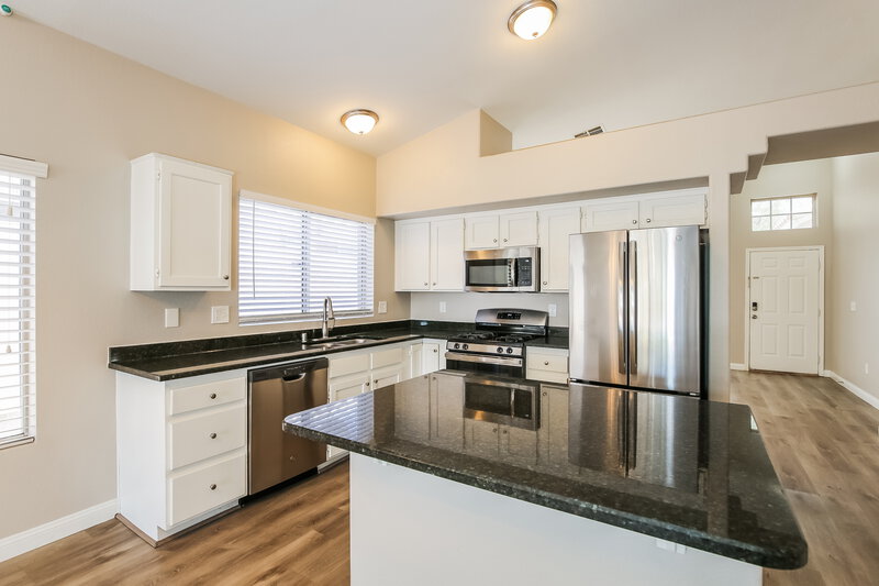 2,110/Mo, 3420 Beca Faith Drive North Las Vegas, NV 89032 Kitchen View