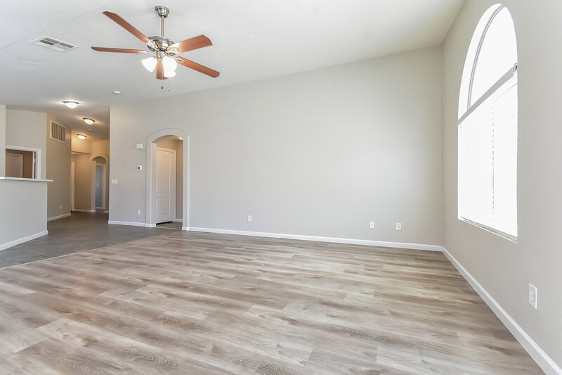 2,165/Mo, 5232 Painted Pebble St North Las Vegas, NV 89081 Living Room View