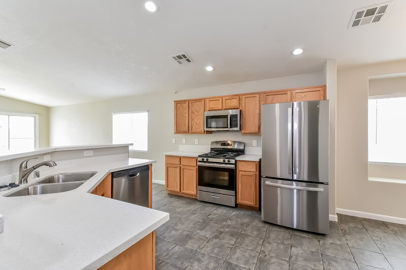 2,165/Mo, 5232 Painted Pebble St North Las Vegas, NV 89081 Kitchen View