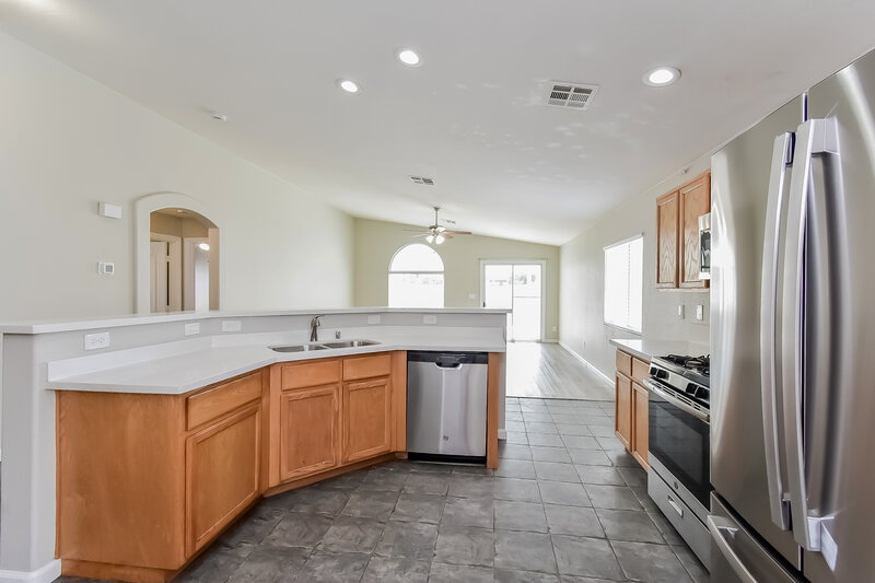2,165/Mo, 5232 Painted Pebble St North Las Vegas, NV 89081 Kitchen View 2