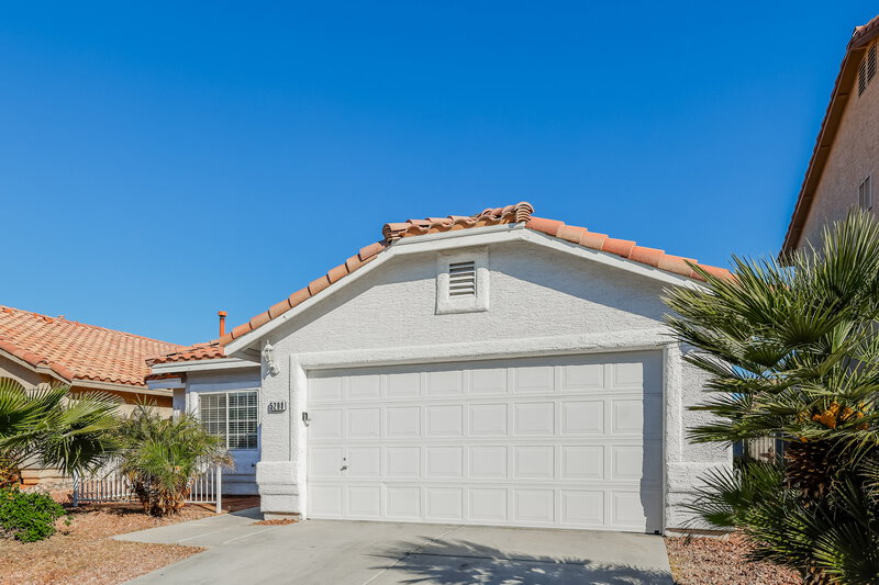 2,015/Mo, 5208 Still Breeze Ave Las Vegas, NV 89130 Front View