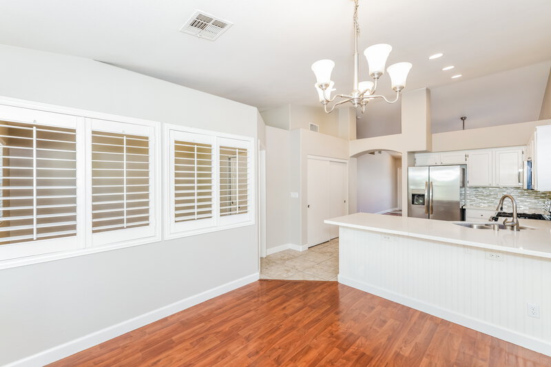 2,015/Mo, 5208 Still Breeze Ave Las Vegas, NV 89130 Dining Room View 2