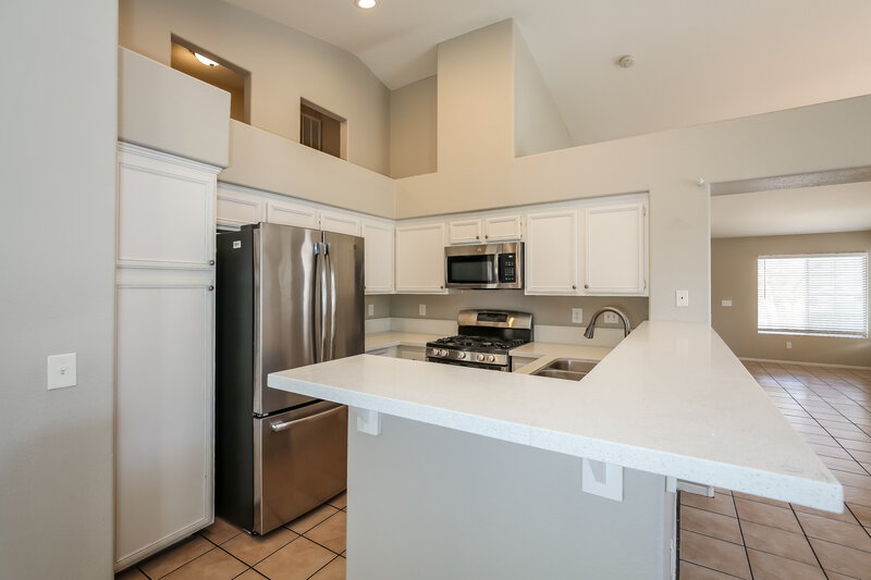 2,095/Mo, 3343 Rose Valley Street North Las Vegas, NV 89032 Kitchen View