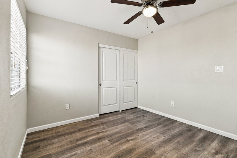 2,305/Mo, 1814 La Villa Dr North Las Vegas, NV 89031 Bedroom View 2