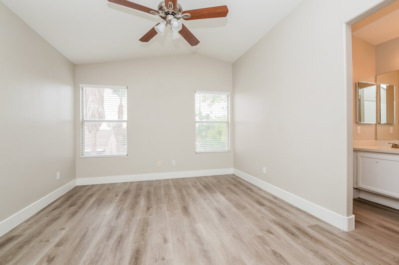 1,915/Mo, 4926 Rancho Domingo Ct North Las Vegas, NV 89031 Main Bedroom View