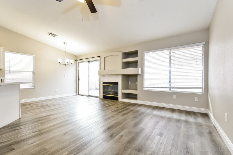 1,885/Mo, 3705 Iverson Lane North Las Vegas, NV 89032 Living Room View