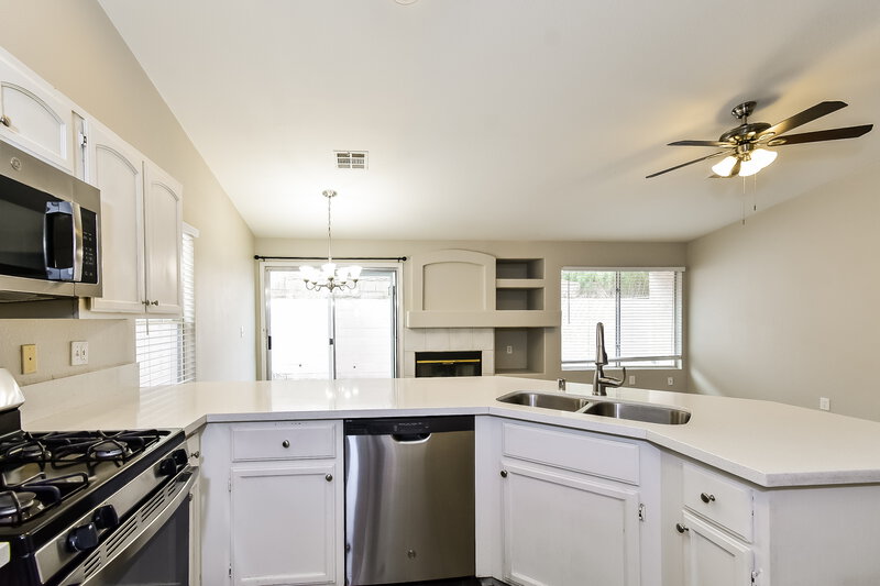 1,885/Mo, 3705 Iverson Lane North Las Vegas, NV 89032 Kitchen View 2