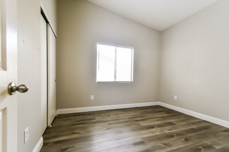 1,885/Mo, 3705 Iverson Lane North Las Vegas, NV 89032 Bedroom View