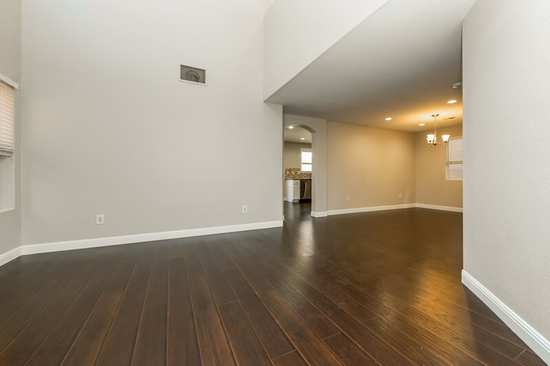 2,150/Mo, 9453 Grandview Spring Avenue Las Vegas, NV 89166 Living Room View