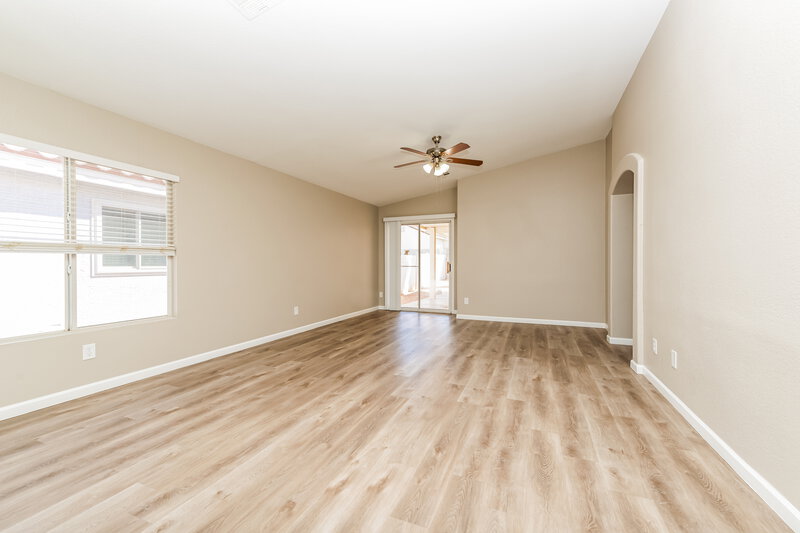 2,125/Mo, 4850 Drifting Pebble Street North Las Vegas, NV 89081 Living Room View