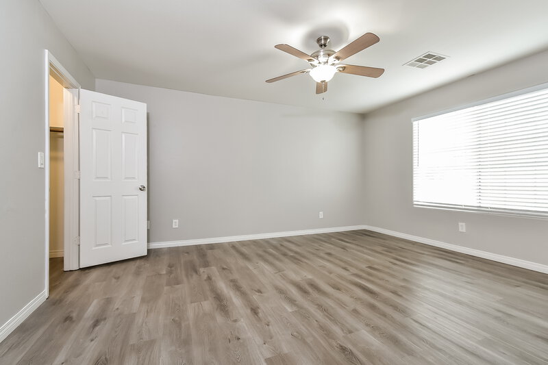 2,135/Mo, 7472 Celosia St Las Vegas, NV 89113 Main Bedroom View