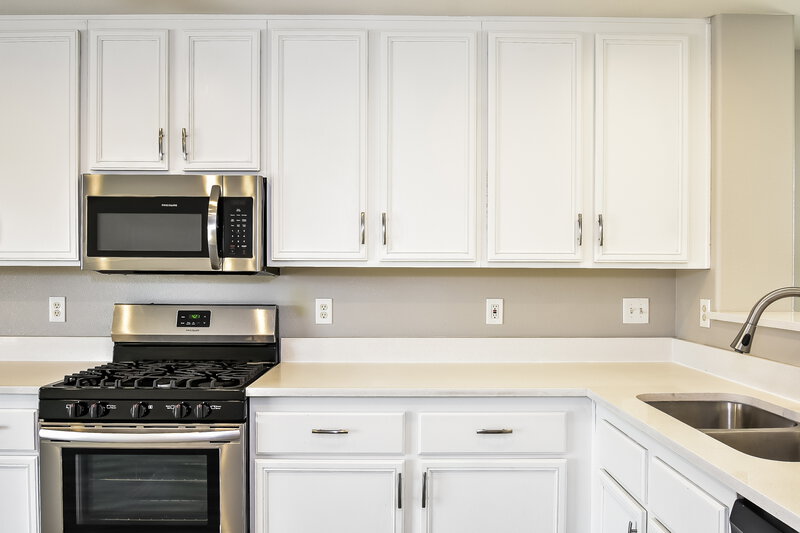 2,085/Mo, 7833 Lovely Pine Pl Las Vegas, NV 89143 Kitchen View