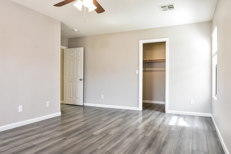 2,085/Mo, 7833 Lovely Pine Pl Las Vegas, NV 89143 Main Bedroom View