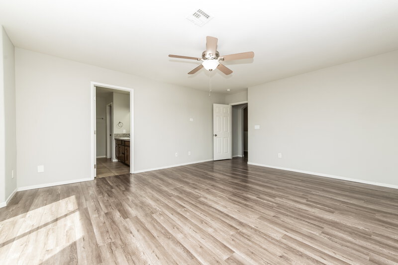 2,110/Mo, 1213 Granite Ash Avenue North Las Vegas, NV 89081 Main Bedroom View 2