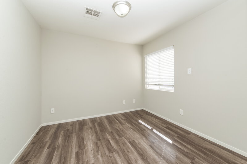 2,110/Mo, 1213 Granite Ash Avenue North Las Vegas, NV 89081 Bedroom View 2