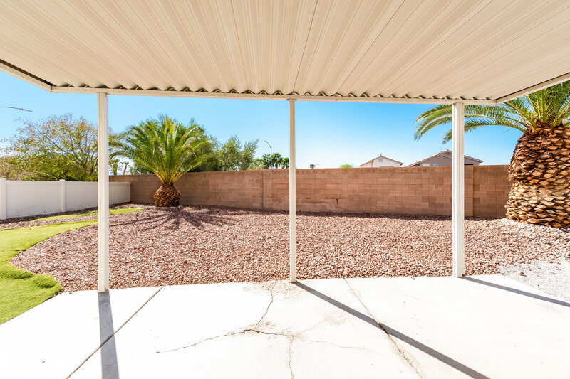 2,110/Mo, 1213 Granite Ash Avenue North Las Vegas, NV 89081 Covered Patio View