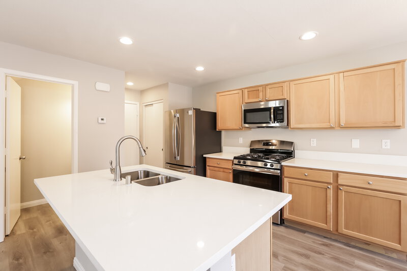 2,830/Mo, 3225 Brautigan Court North Las Vegas, NV 89032 Kitchen View 2