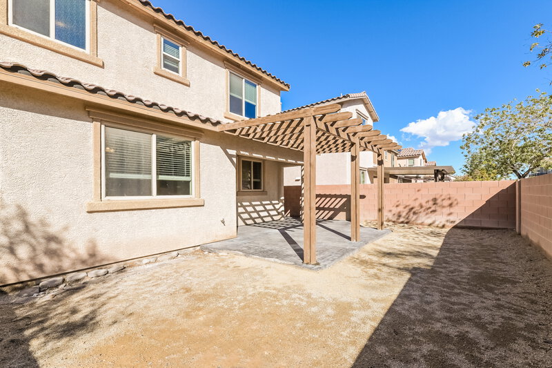 1,825/Mo, 6425 Kellyville Drive Las Vegas, NV 89122 Rear View 2
