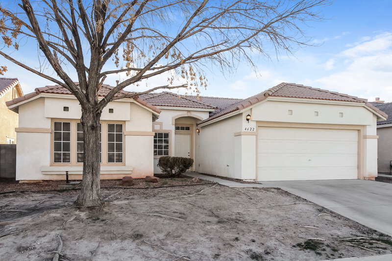 1,830/Mo, 4622 Wood View Street North Las Vegas, NV 89031 External View