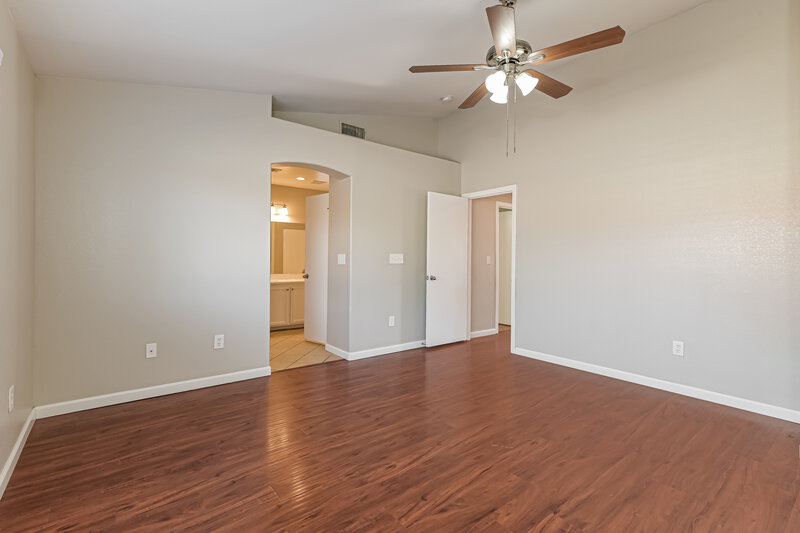 2,035/Mo, 718 Saratoga Springs St Henderson, NV 89015 Main Bedroom View 2