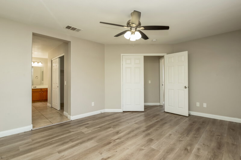 2,790/Mo, 223 Remembrance Court North Las Vegas, NV 89032 Main Bedroom View 2