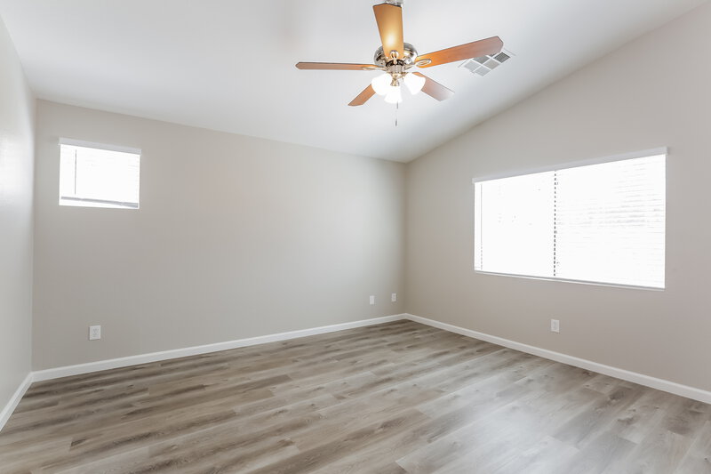 1,720/Mo, 3433 Sutter Ridge Court North Las Vegas, NV 89032 Master Bedroom View
