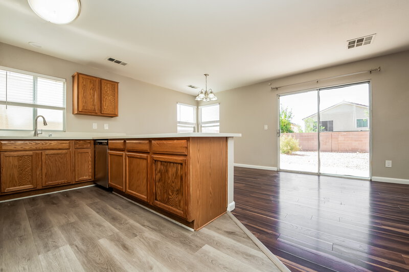 1,970/Mo, 5005 Glittering Star Ct Las Vegas, NV 89130 Kitchen View