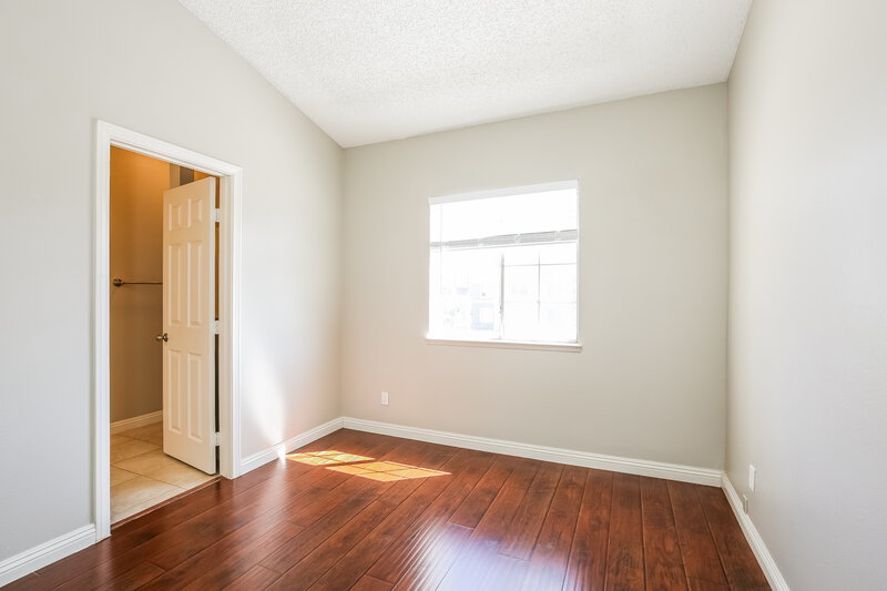 2,240/Mo, 7217 Chesterton Drive Las Vegas, NV 89128 Bedroom View 2