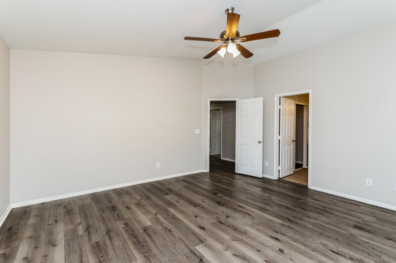 1,895/Mo, 6488 Carolina Dew Ct Las Vegas, NV 89122 Main Bedroom View 2