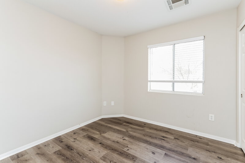 1,895/Mo, 6488 Carolina Dew Ct Las Vegas, NV 89122 Bedroom View
