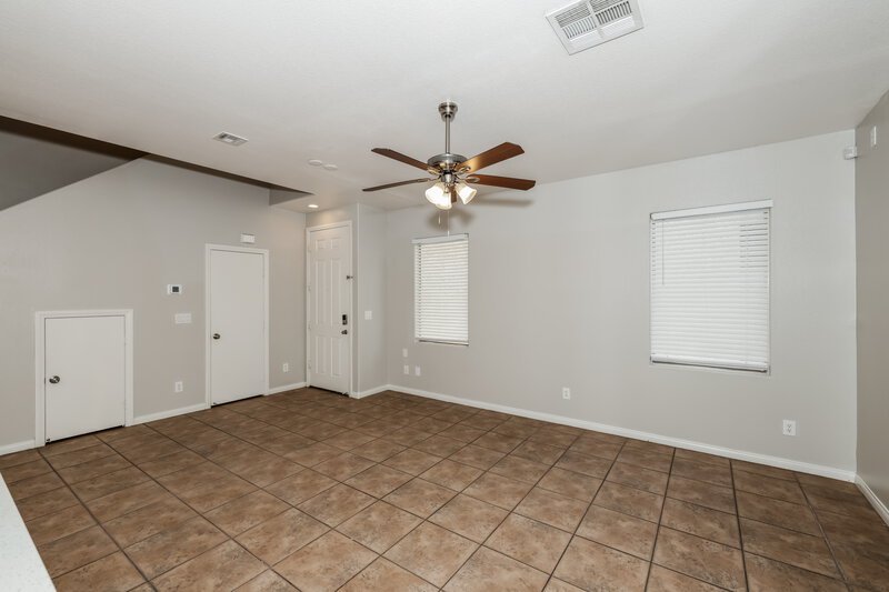 1,880/Mo, 6425 Butterfly Sky St North Las Vegas, NV 89084 Living Room View