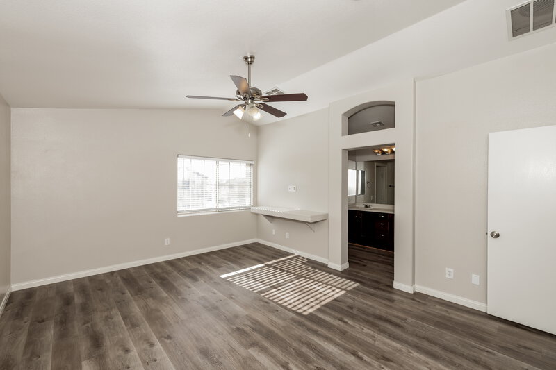 1,880/Mo, 6425 Butterfly Sky St North Las Vegas, NV 89084 Main Bedroom View