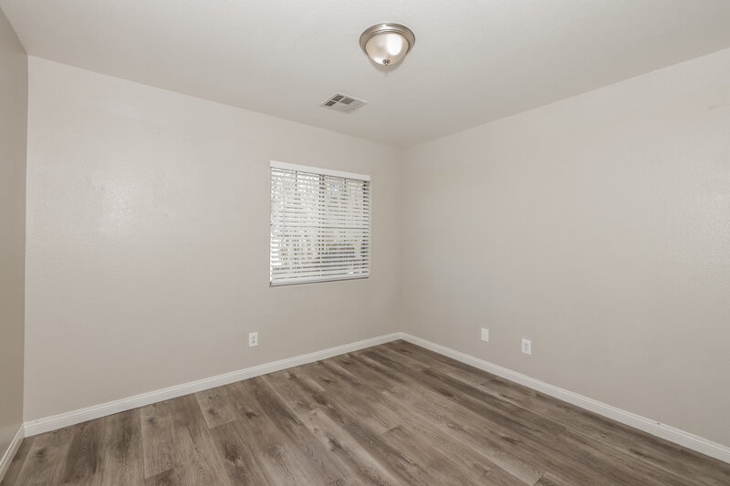 1,880/Mo, 6425 Butterfly Sky St North Las Vegas, NV 89084 Bedroom View