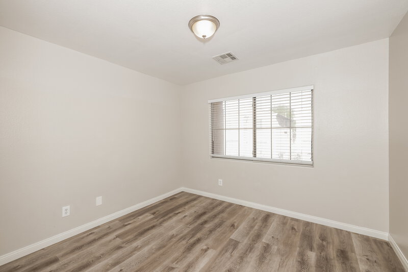1,880/Mo, 6425 Butterfly Sky St North Las Vegas, NV 89084 Bedroom View 2