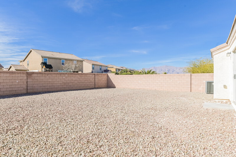 2,320/Mo, 4017 Aaron Scott Street North Las Vegas, NV 89032 Rear View