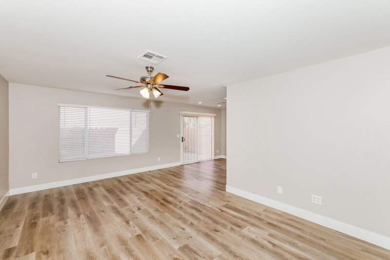 2,085/Mo, 8064 Torremolinos Avenue Las Vegas, NV 89178 Living Room View