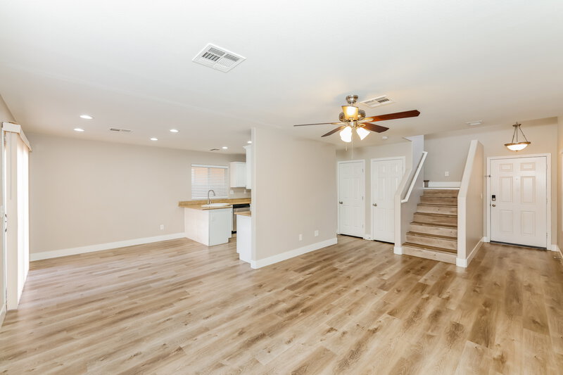 2,085/Mo, 8064 Torremolinos Avenue Las Vegas, NV 89178 Dining Room View
